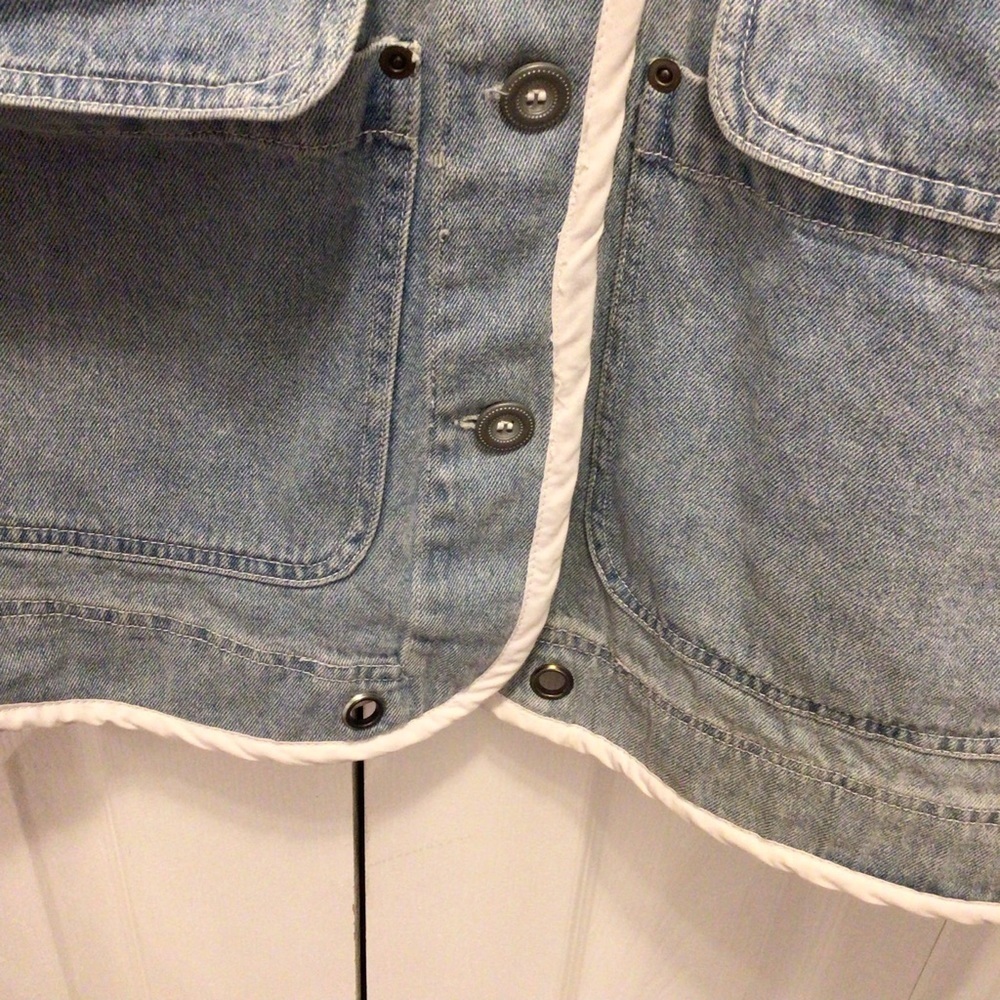VTG HYPE Womens Light Wash Oversized Denim Shirt Jacket Size Small - Picture 10 of 13